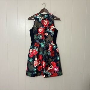 Kaya & Sloane Calinda Floral Fit & Flare Dress Size S NWT – Bold Garden Print